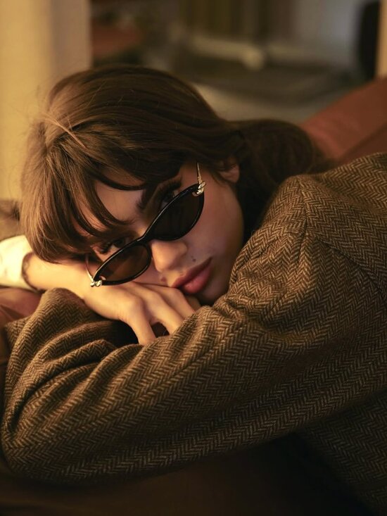 Bottega Veneta BV1390S 007 Sunglasses Beige / Gold Cat Eye Frame, Grey Lenses main image 12